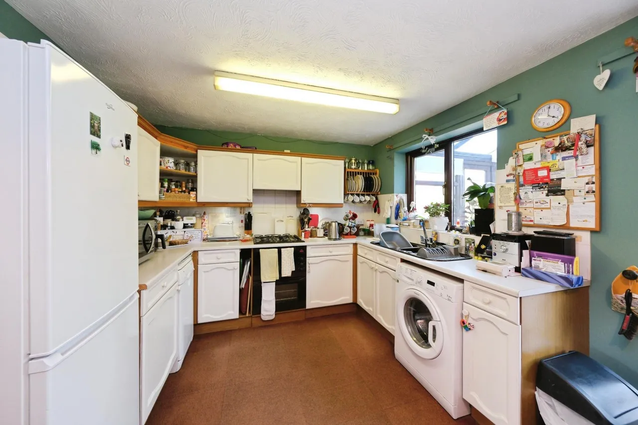 Wheatfield Crescent, Mansfield, NG19, photo 6