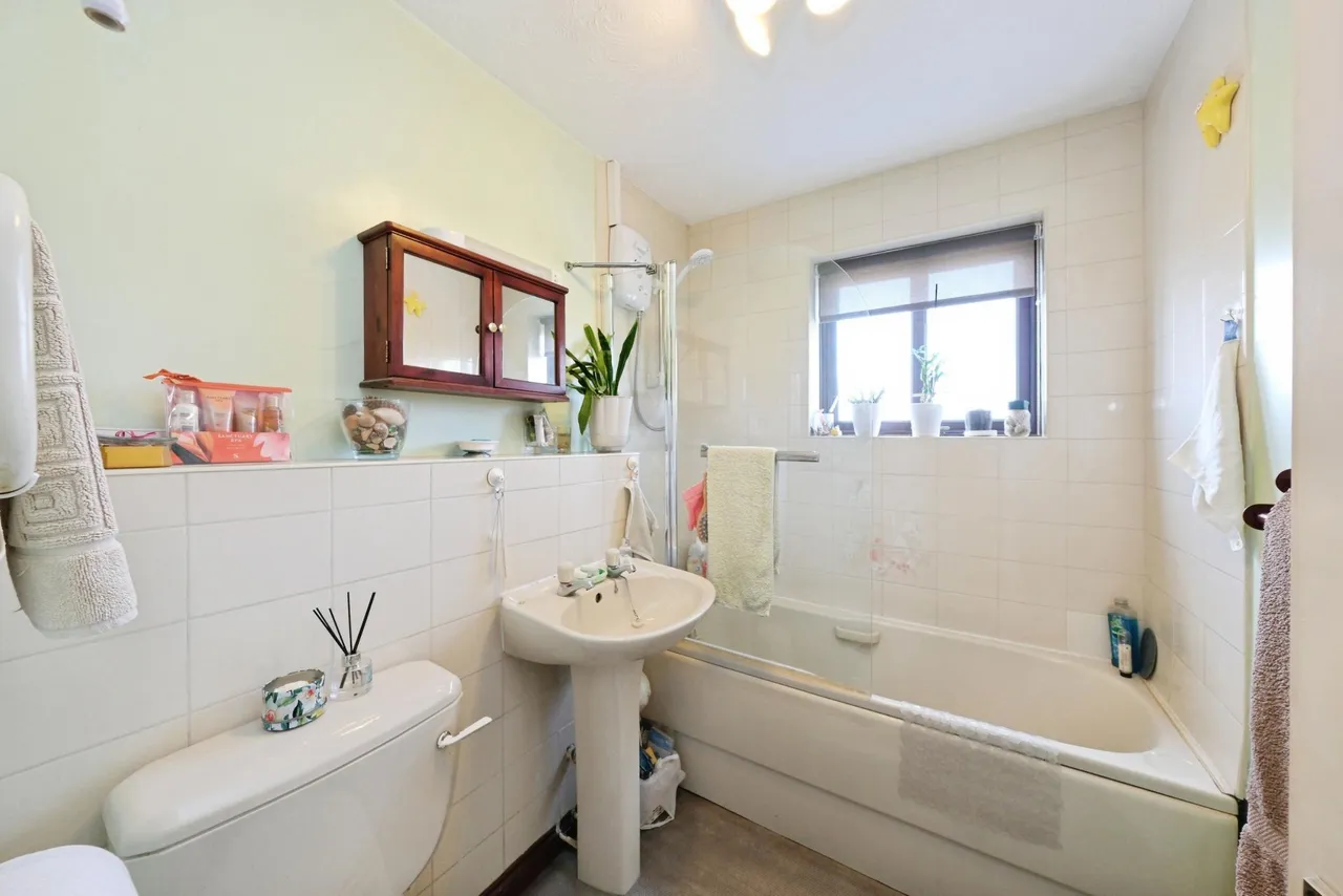 Wheatfield Crescent, Mansfield, NG19, photo 16