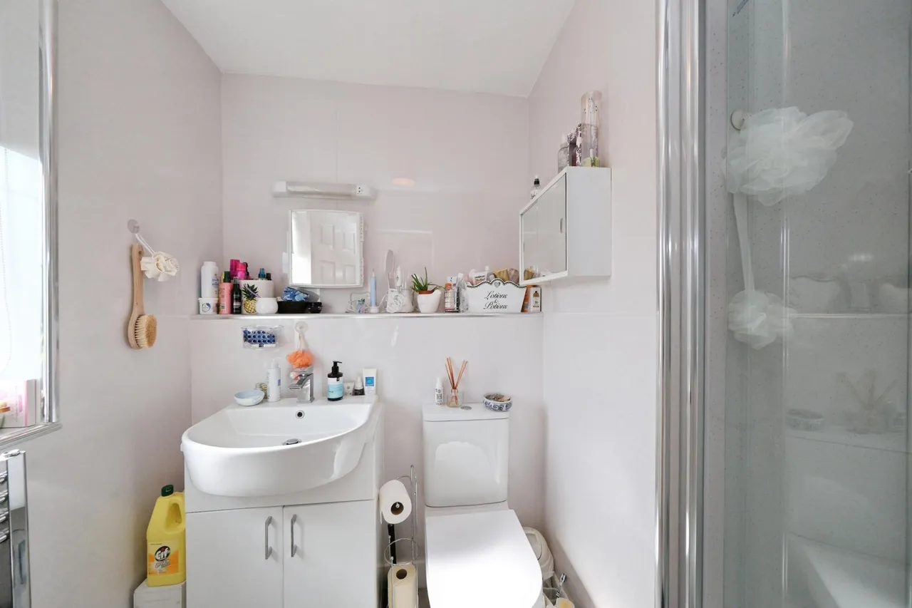 Wheatfield Crescent, Mansfield, NG19, photo 13