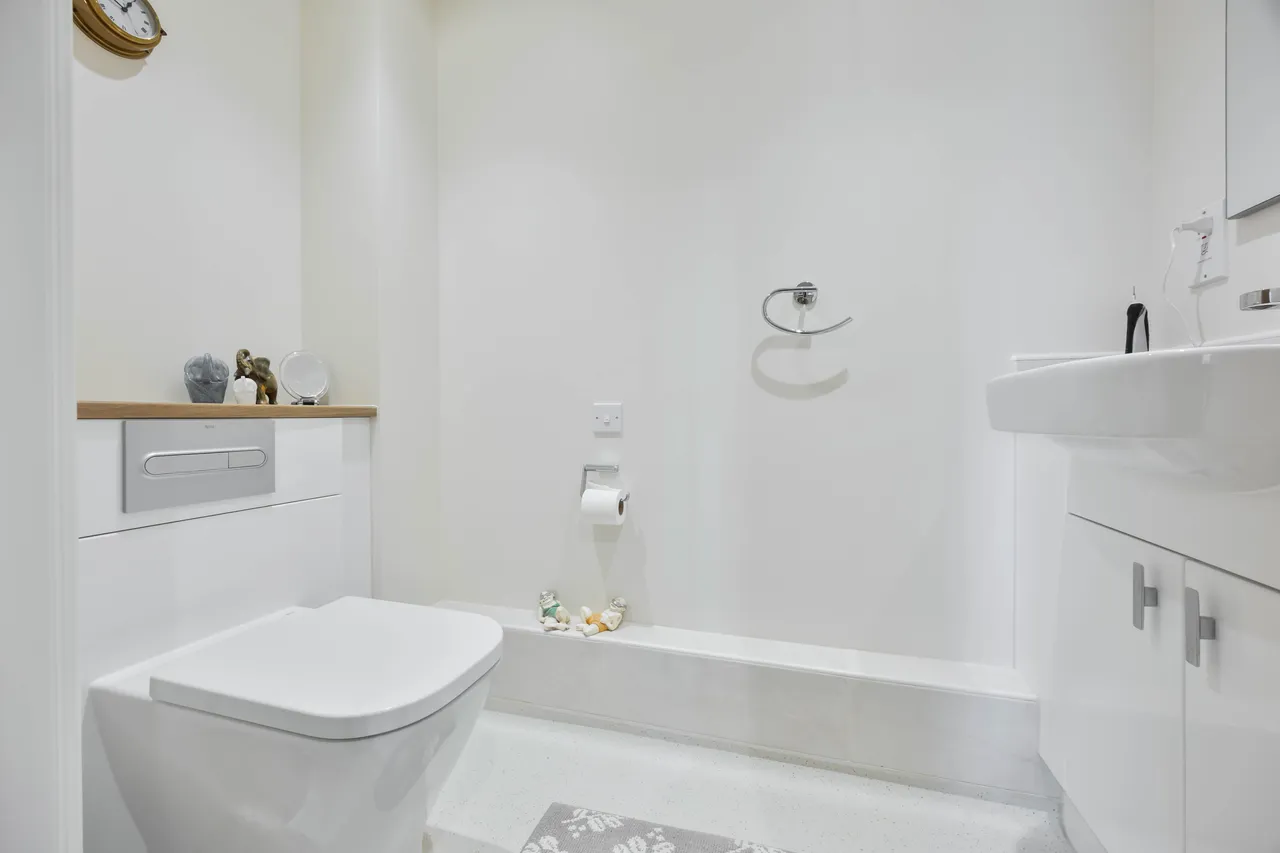 Wellington Place, Standish, photo 6