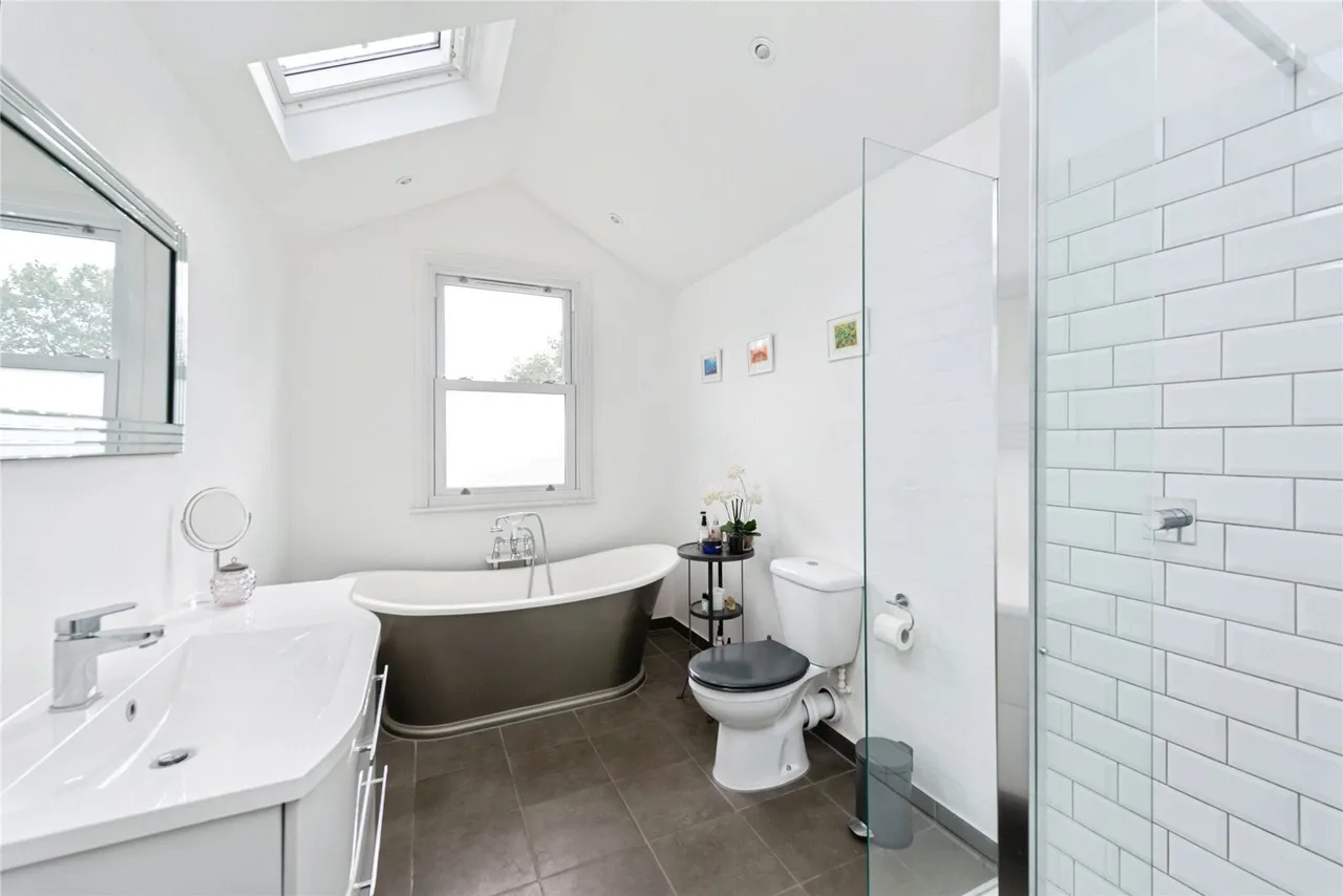 Bonner Hill Road, Kingston Upon Thames, KT1, photo 15