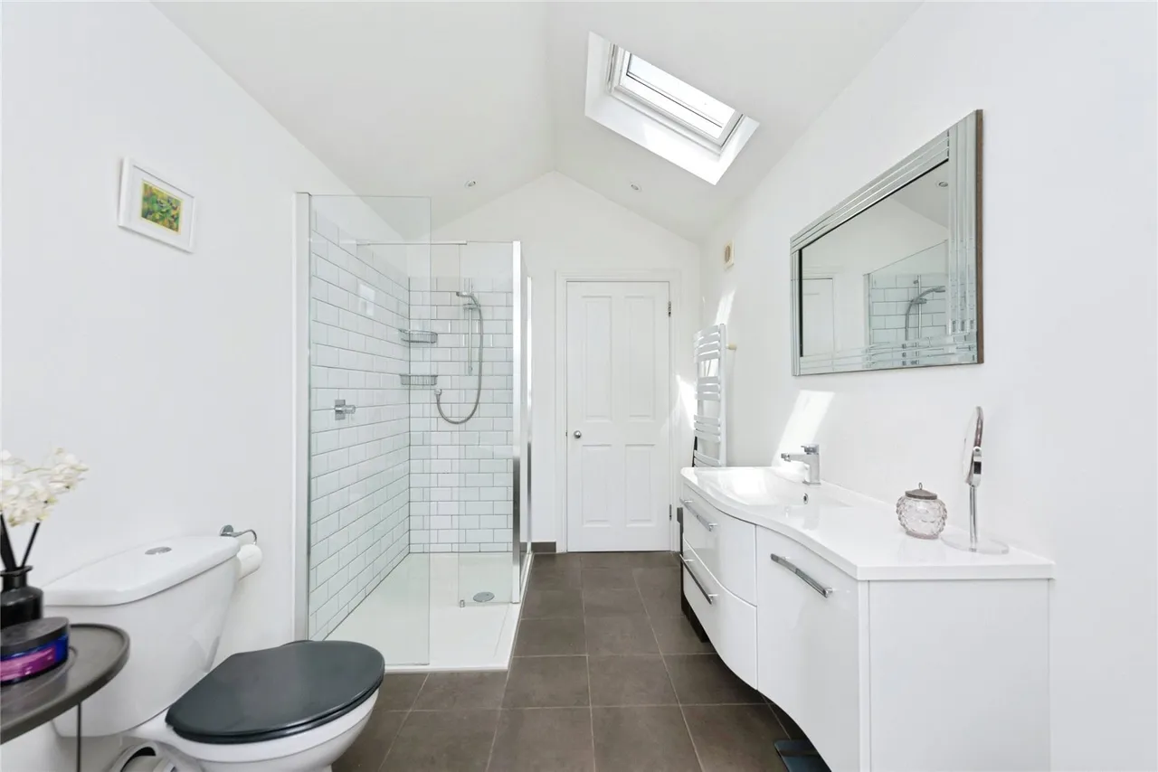 Bonner Hill Road, Kingston Upon Thames, KT1, photo 16