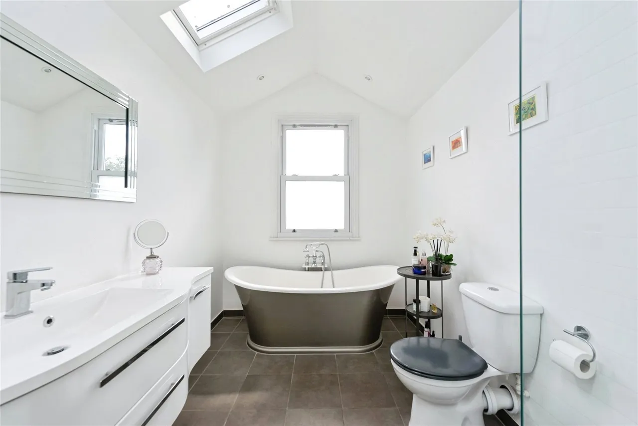 Bonner Hill Road, Kingston Upon Thames, KT1, photo 6