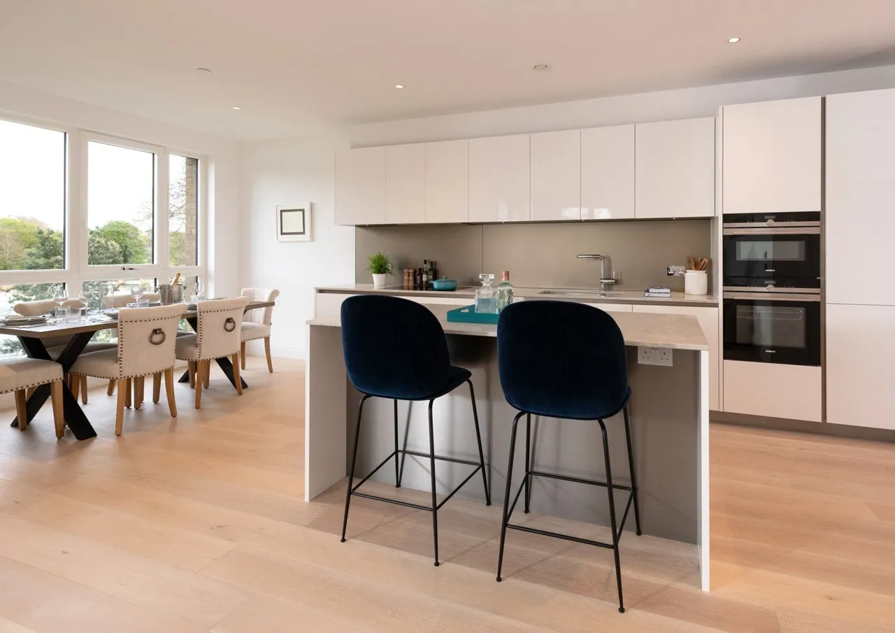 Teddington Riverside, Broom Road, Teddington, London, TW11, photo 6