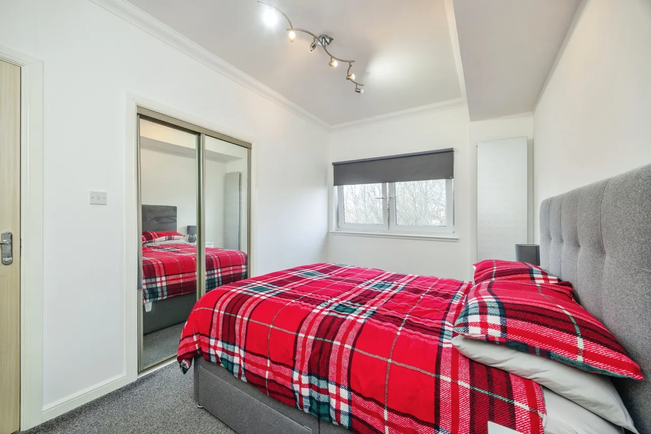 Hawk Brae, Livingston, EH54, photo 8