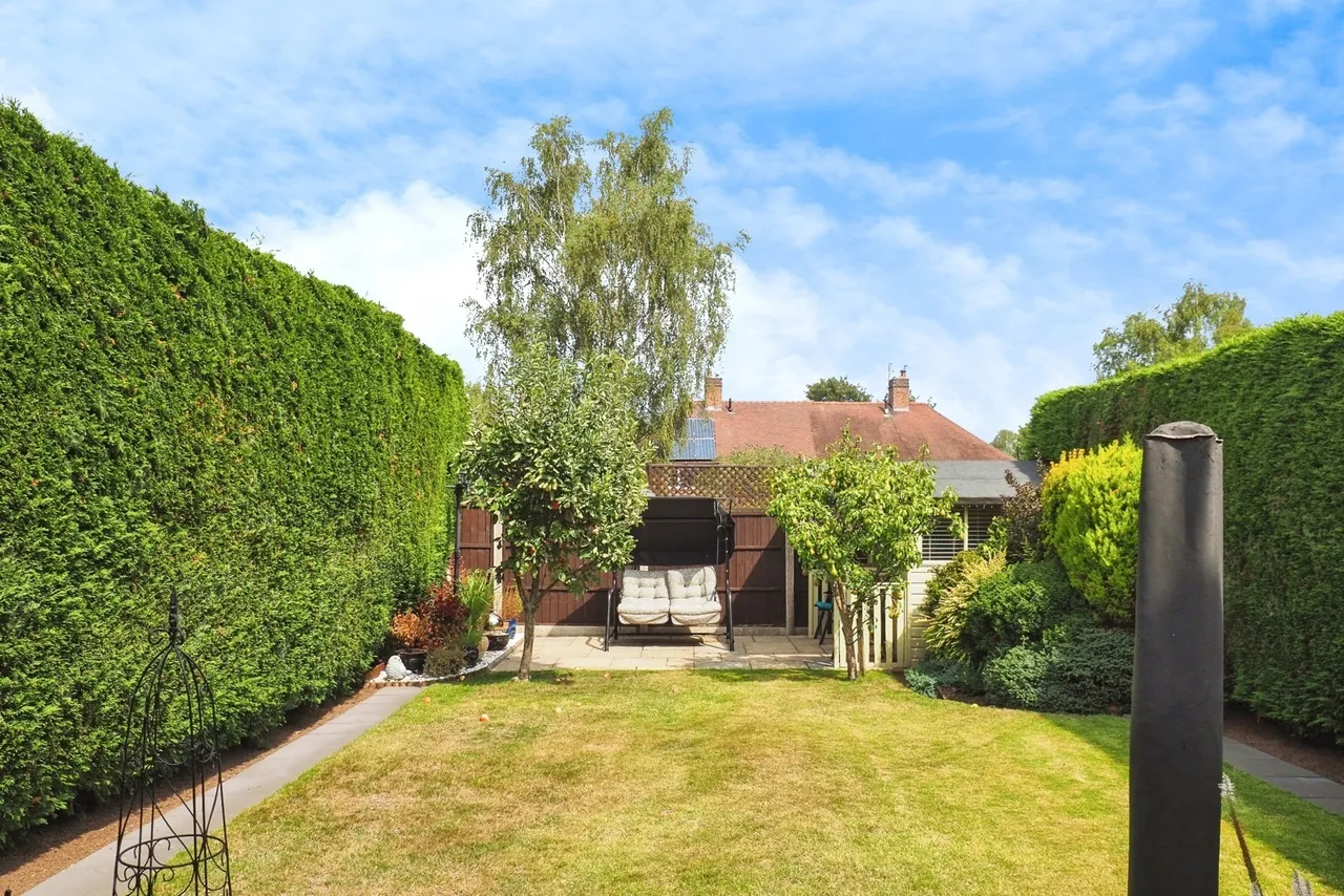 Ash Tree Square, Bramcote, NG9, photo 4