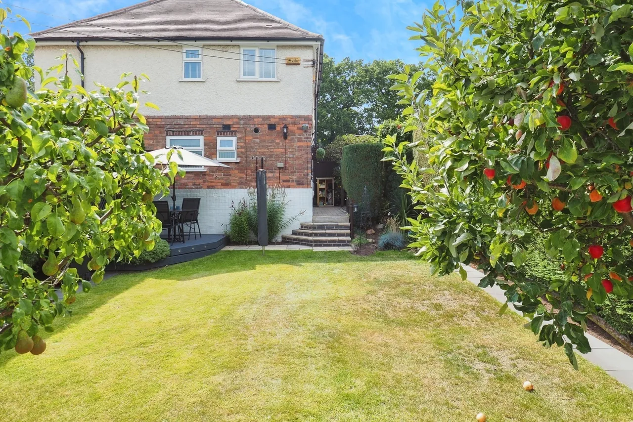 Ash Tree Square, Bramcote, NG9, photo 17