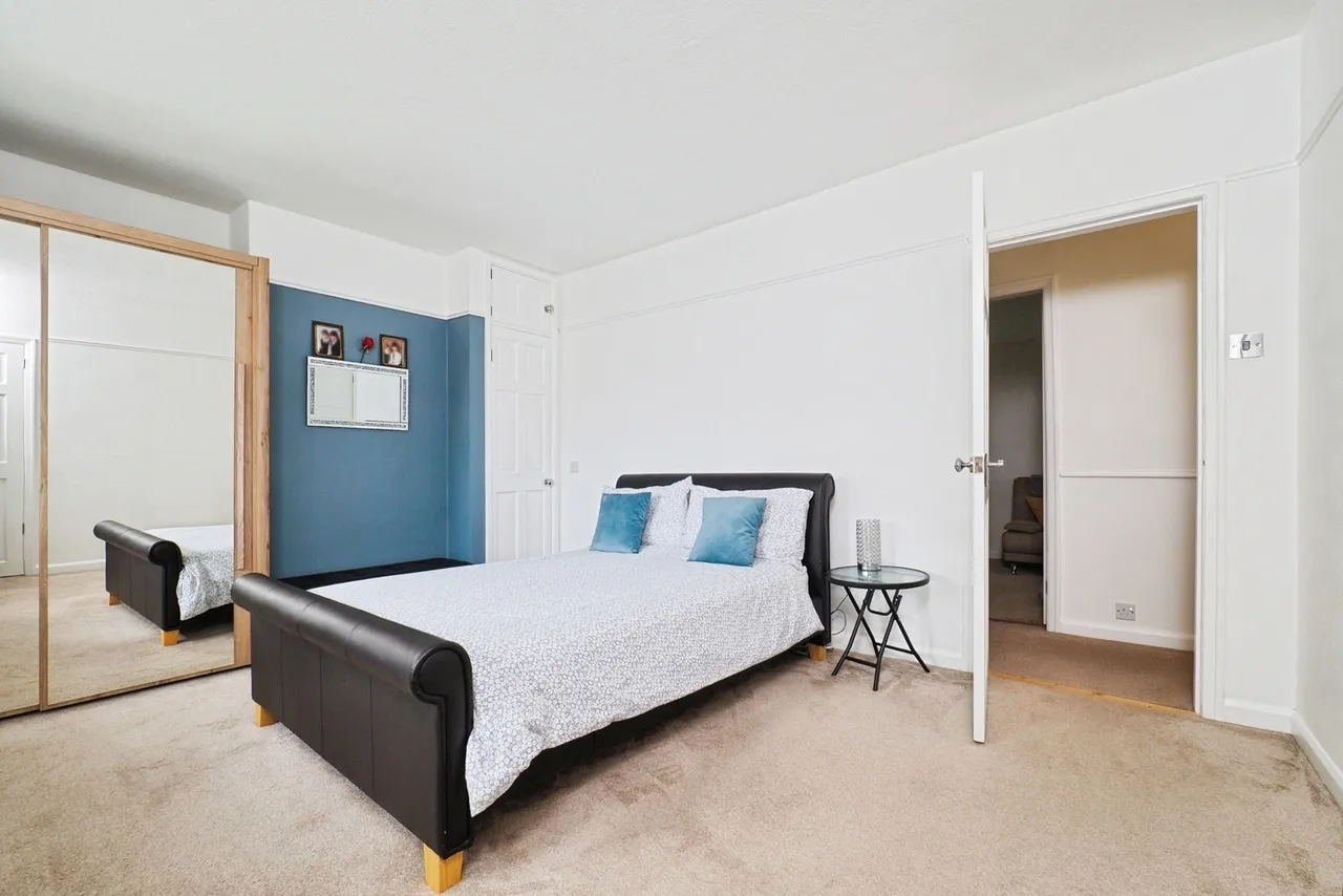 Ash Tree Square, Bramcote, NG9, photo 10