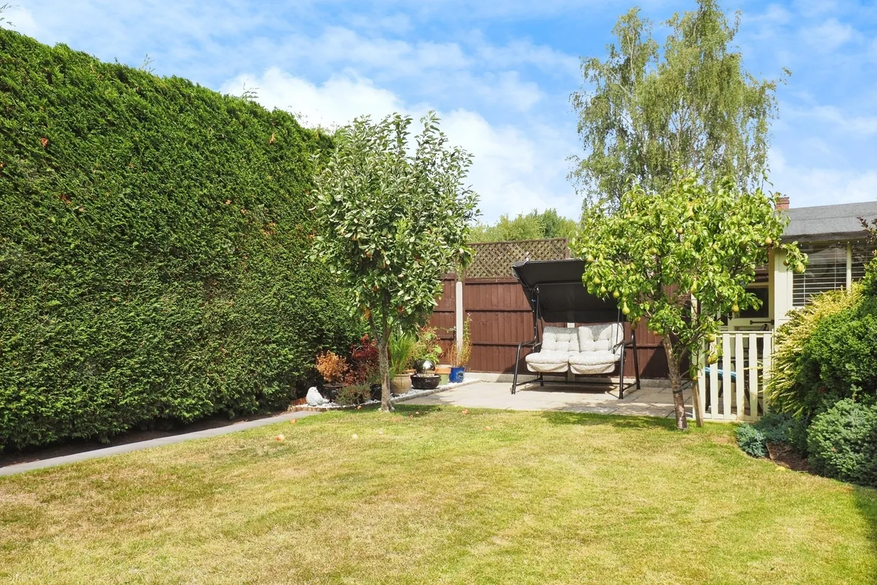 Ash Tree Square, Bramcote, NG9, photo 16