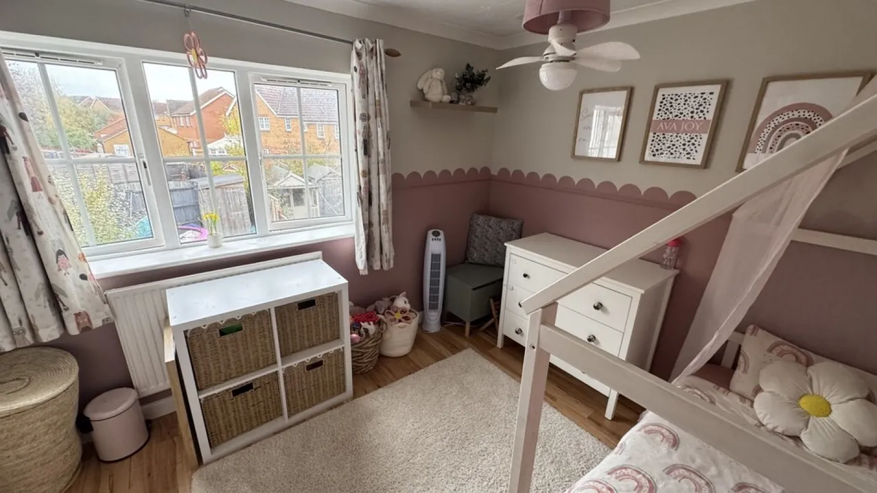 Pavely Gardens, Hilperton, BA14, photo 6