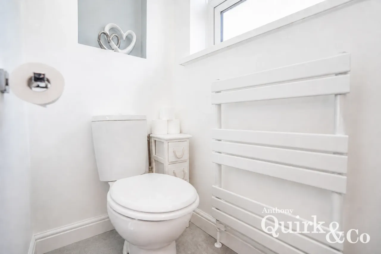 Hallet Road, Canvey Island, SS8, photo 8