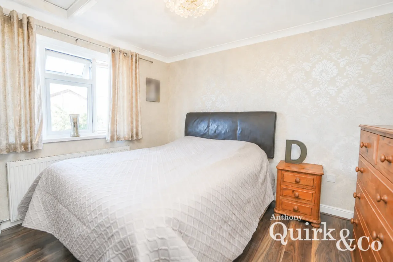 Hallet Road, Canvey Island, SS8, photo 13