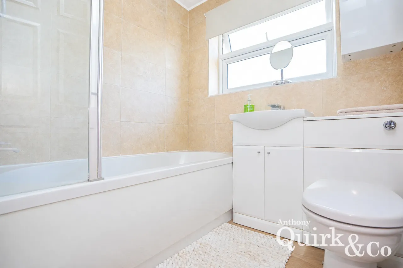 Hallet Road, Canvey Island, SS8, photo 12