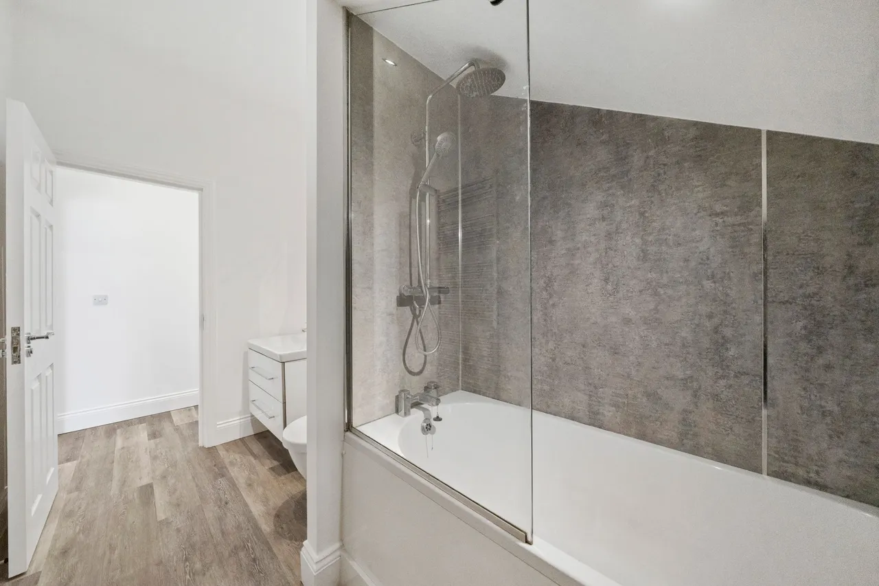 Apartment 8, 1 Mill Lane, Newton-Le-Willows, Newton-Le-Willows, WA12 9SF, photo 6