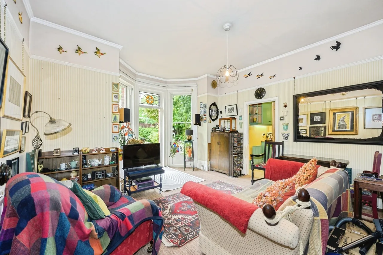 Denefield Drive, Kenley, CR8, photo 2