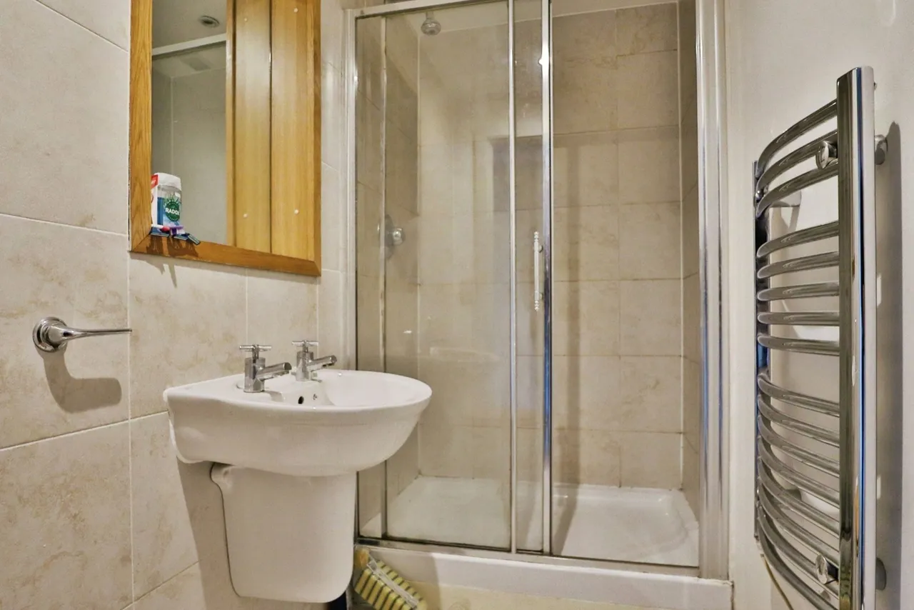 Cross Green Lane, Leeds, West Yorkshire, LS9, photo 3