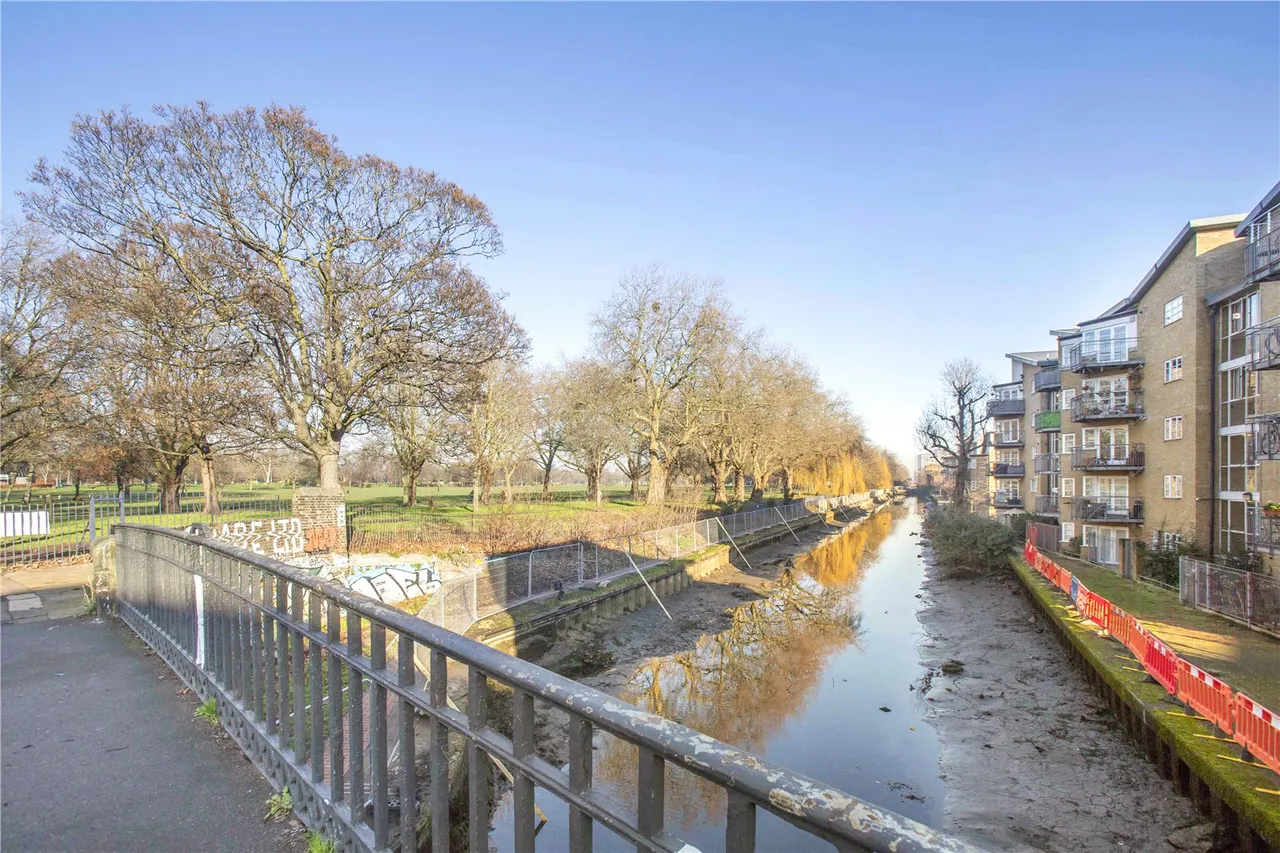 Old Ford Road, Bow, E3, photo 5