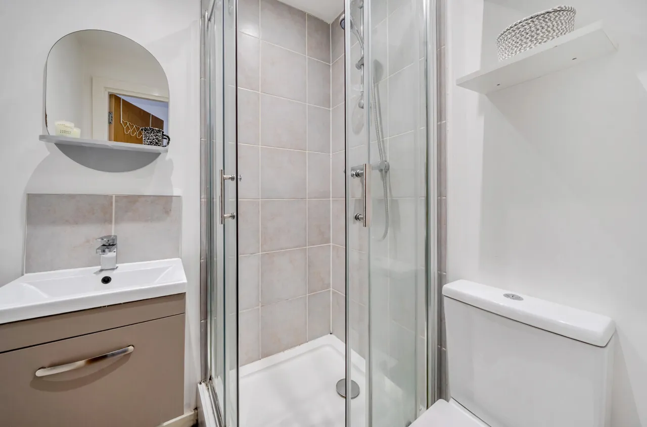 Viaduct Road, Leeds, LS4, photo 9