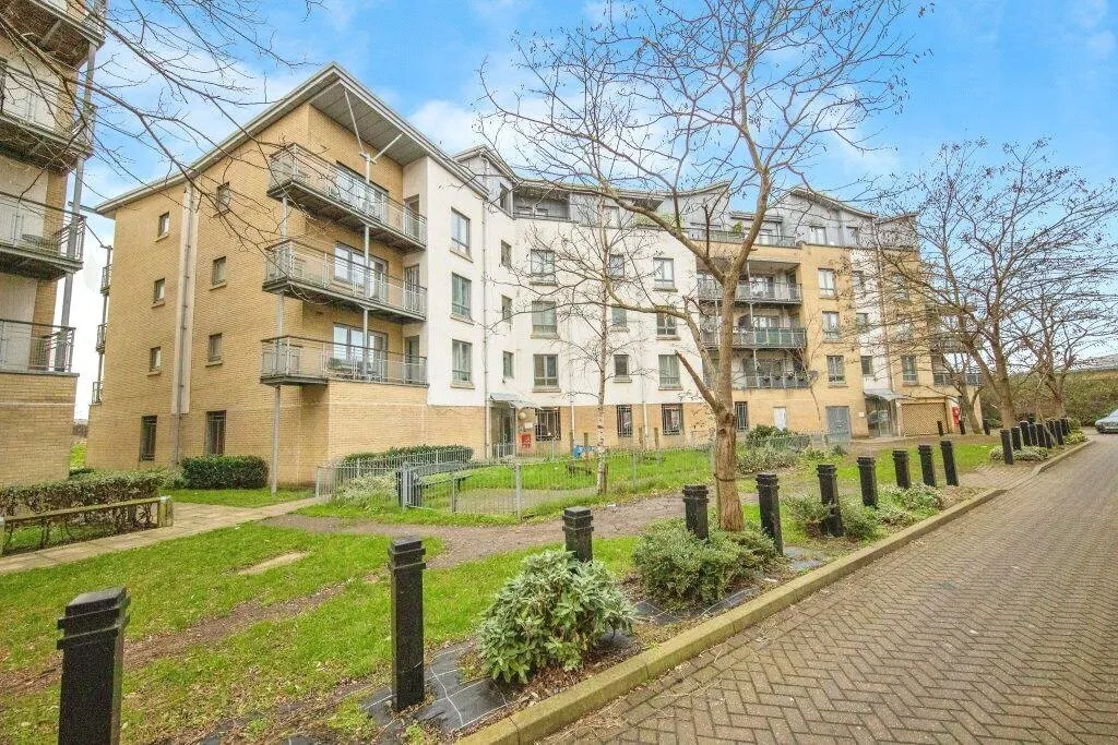 2 bed flat for sale — Yeoman Close, IPSWICH, Suffolk, IP1