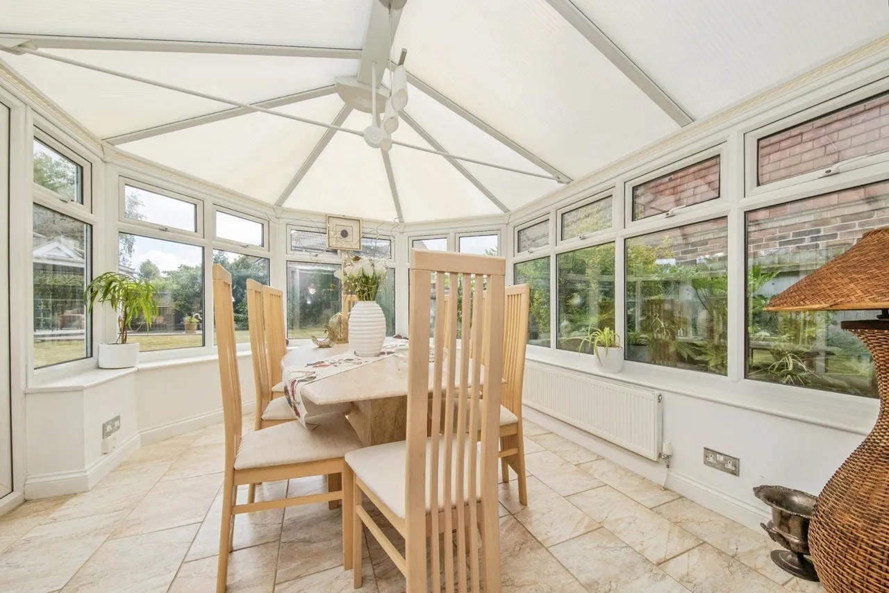 Valleyview Drive, Rushmere St. Andrew, Ipswich, Suffolk, IP4, photo 9