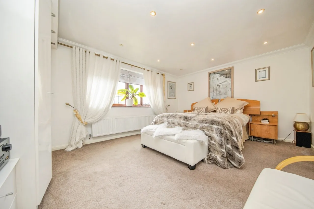Valleyview Drive, Rushmere St. Andrew, Ipswich, Suffolk, IP4, photo 10