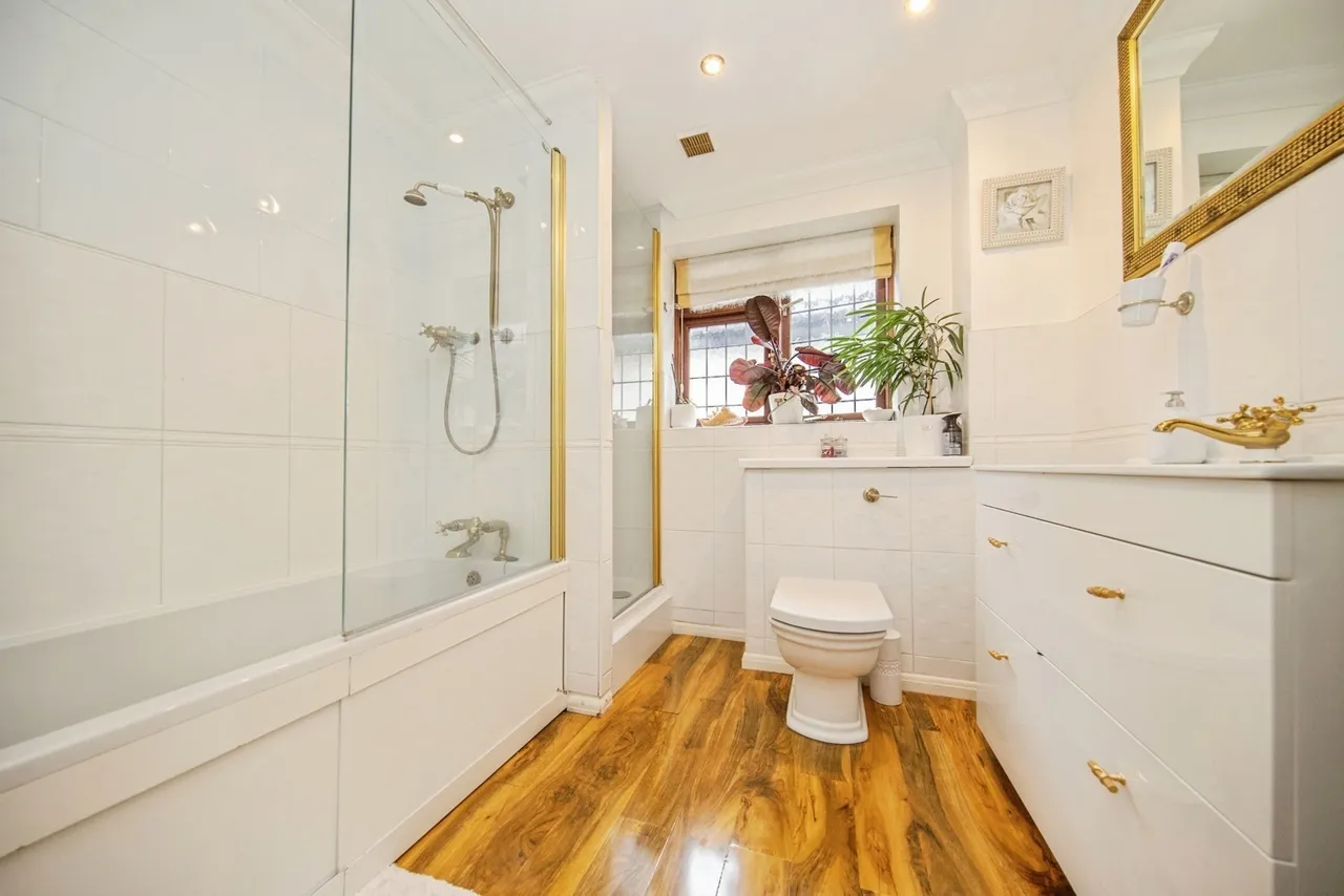 Valleyview Drive, Rushmere St. Andrew, Ipswich, Suffolk, IP4, photo 24