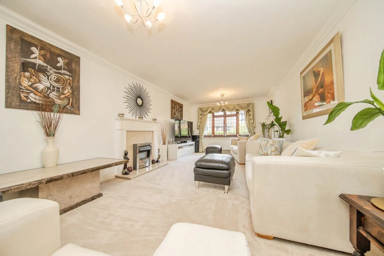 Valleyview Drive, Rushmere St. Andrew, Ipswich, Suffolk, IP4, photo 5