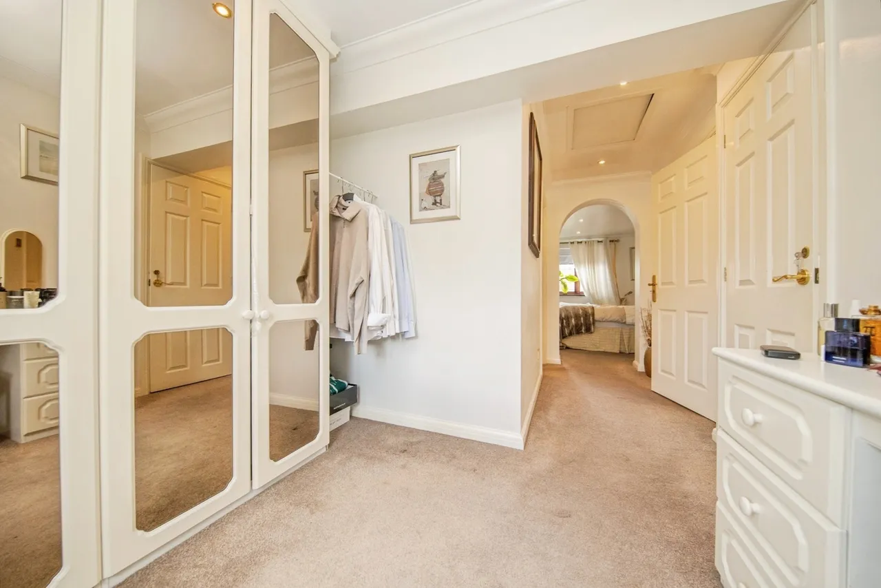 Valleyview Drive, Rushmere St. Andrew, Ipswich, Suffolk, IP4, photo 12