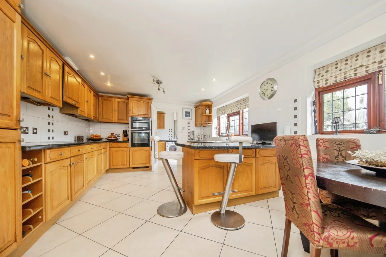 Valleyview Drive, Rushmere St. Andrew, Ipswich, Suffolk, IP4, photo 7