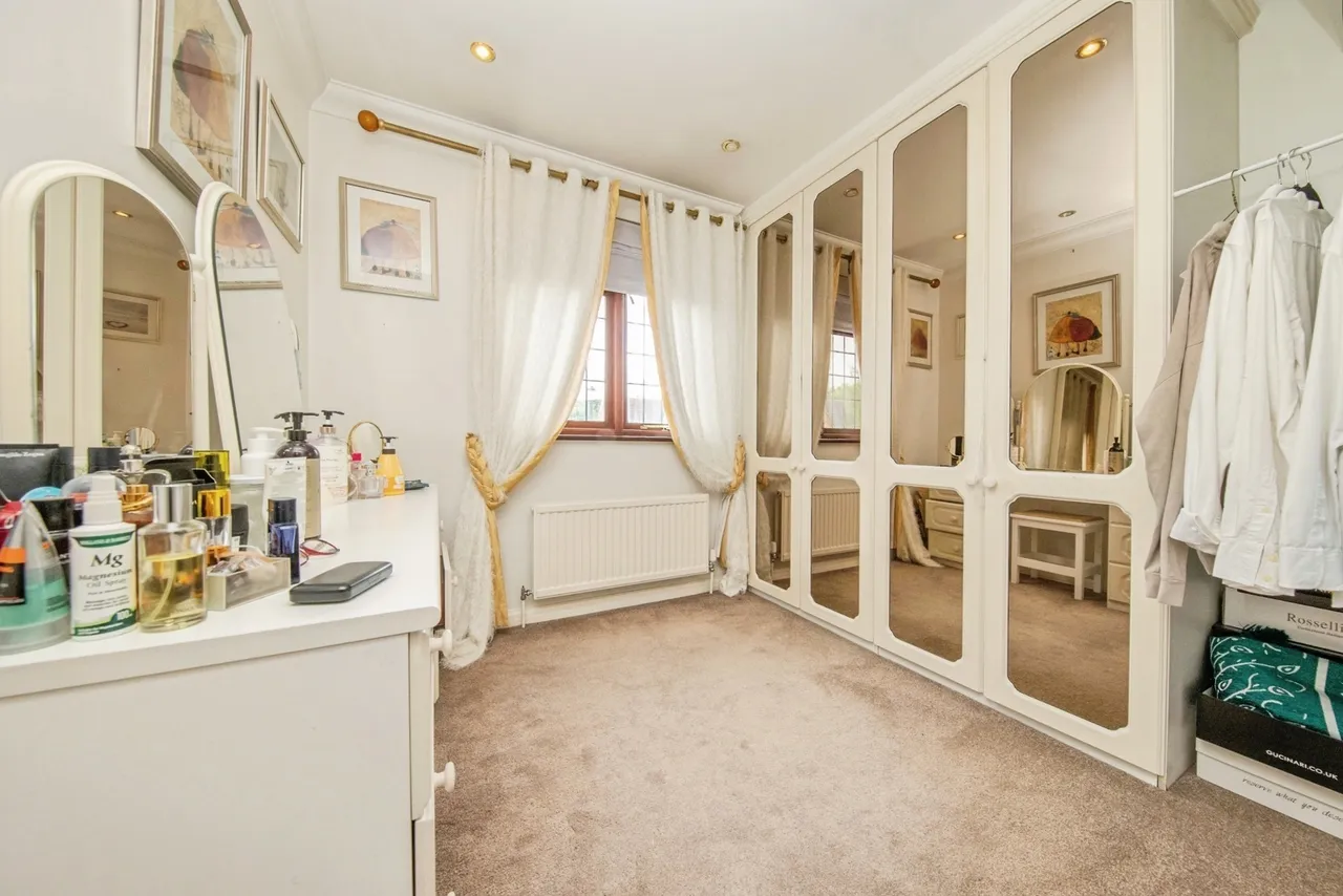 Valleyview Drive, Rushmere St. Andrew, Ipswich, Suffolk, IP4, photo 23