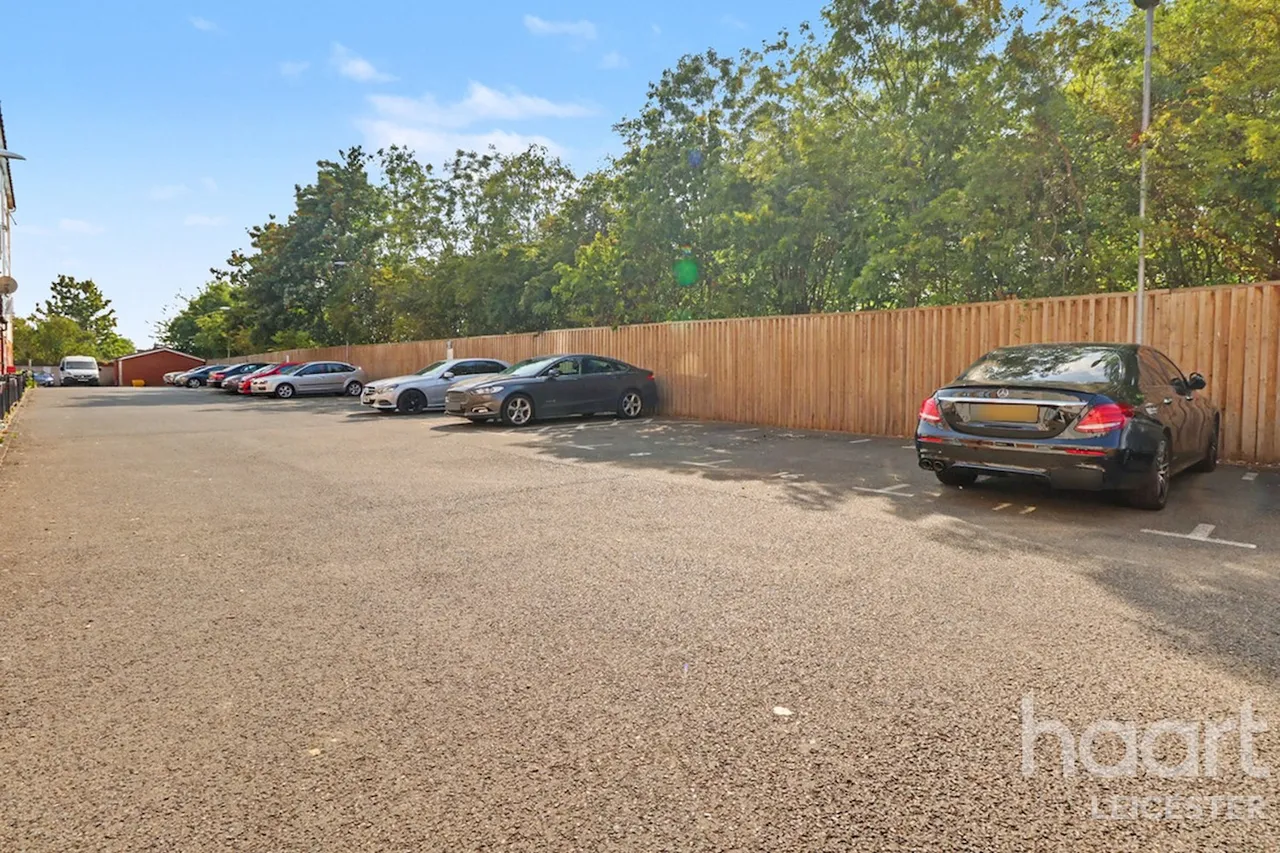 Onyx Crescent, Leicester, LE4, photo 11