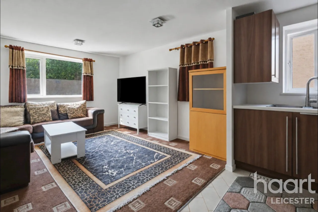 Onyx Crescent, Leicester, LE4, photo 3