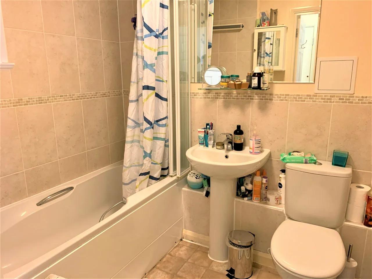 Farnborough Road, Farnborough, GU14, photo 4