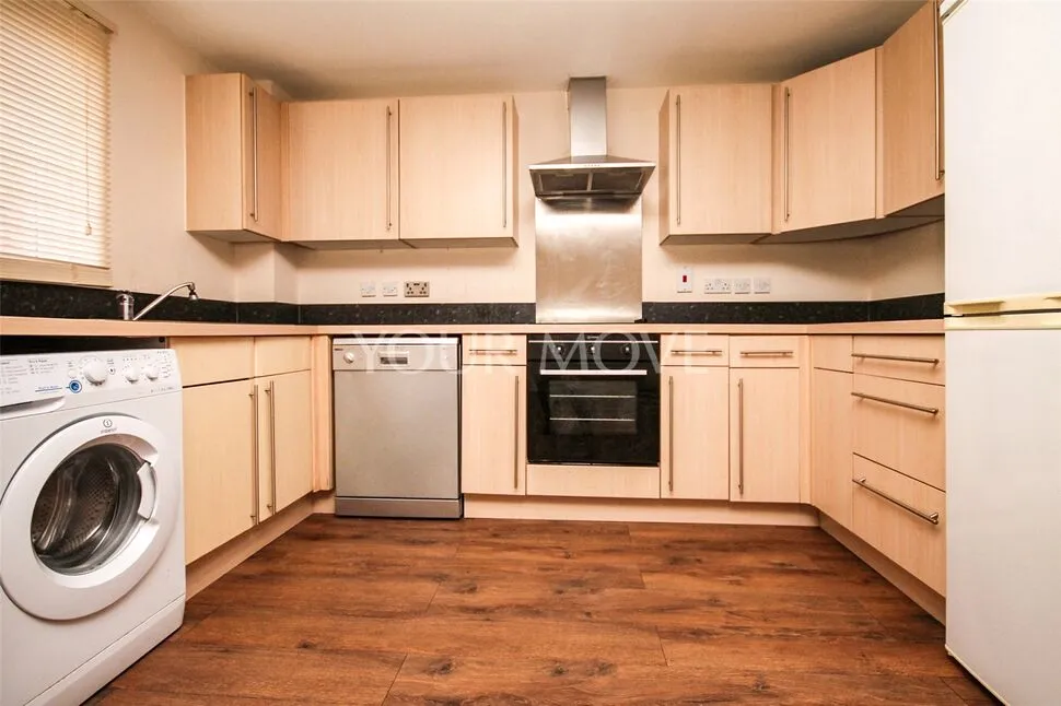 London Road, Romford, RM7, photo 5