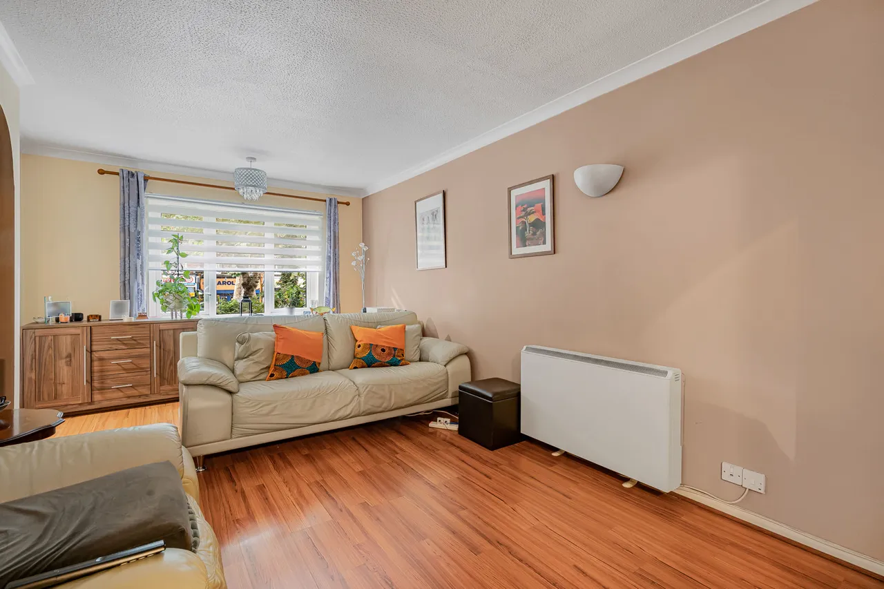 St. Christophers Gardens, Thornton Heath, CR7, photo 9