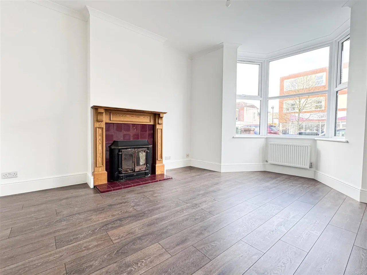Seaside, Eastbourne, BN22 7NL, photo 2
