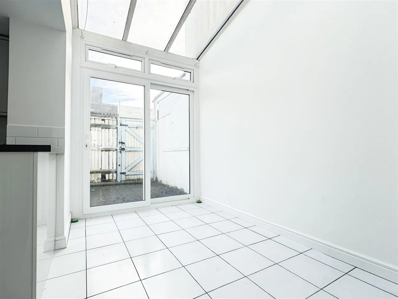 Seaside, Eastbourne, BN22 7NL, photo 10