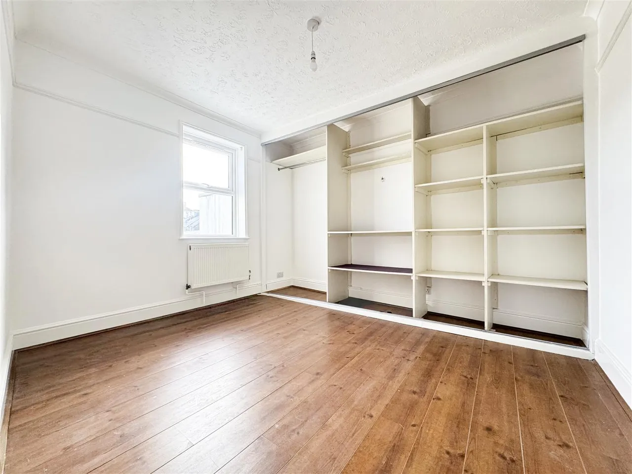 Seaside, Eastbourne, BN22 7NL, photo 15