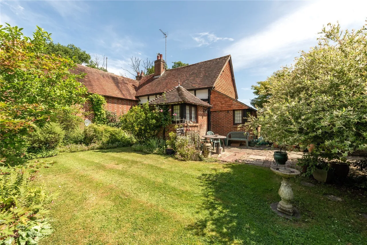 The Green, Ockley, RH5, photo 14