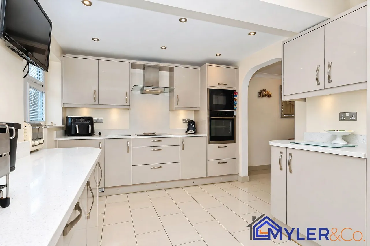 Billington Road, Widnes, photo 11