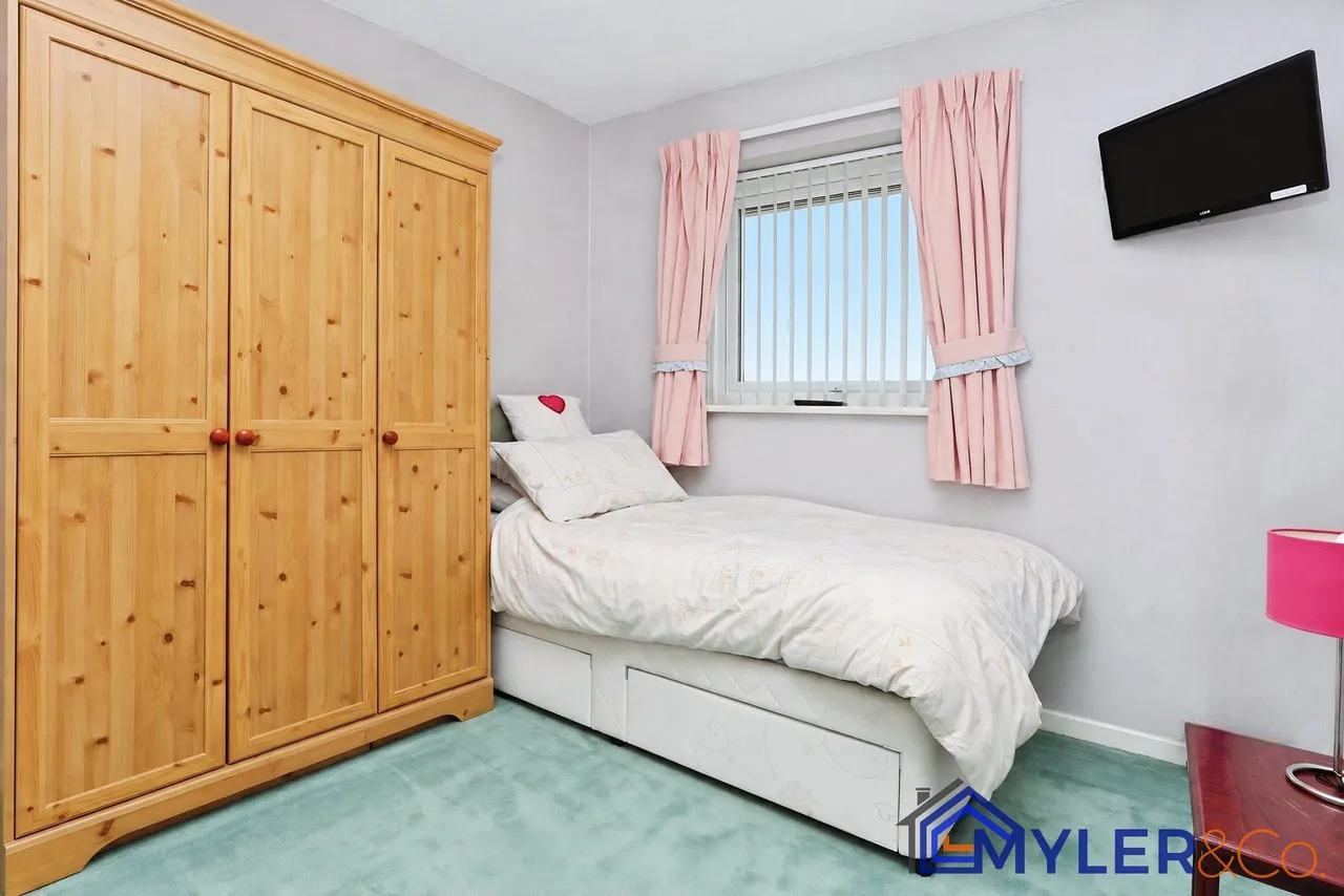 Billington Road, Widnes, photo 24