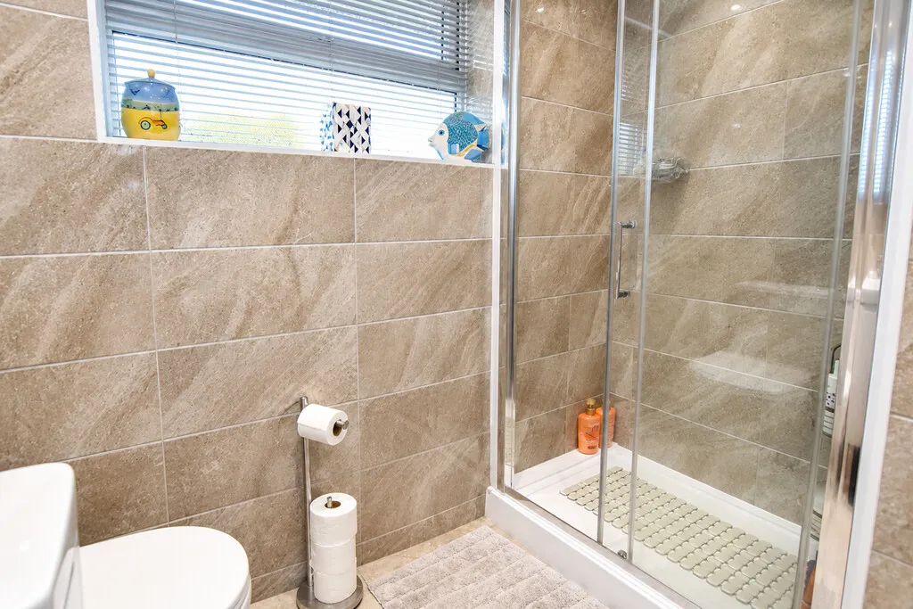 Summerhill Gardens, Market Drayton, photo 10