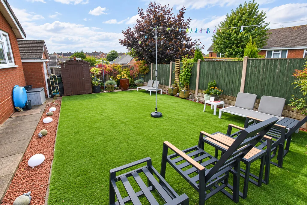 Summerhill Gardens, Market Drayton, photo 12