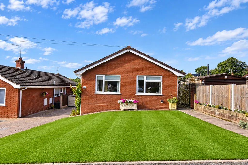 Summerhill Gardens, Market Drayton, photo 14