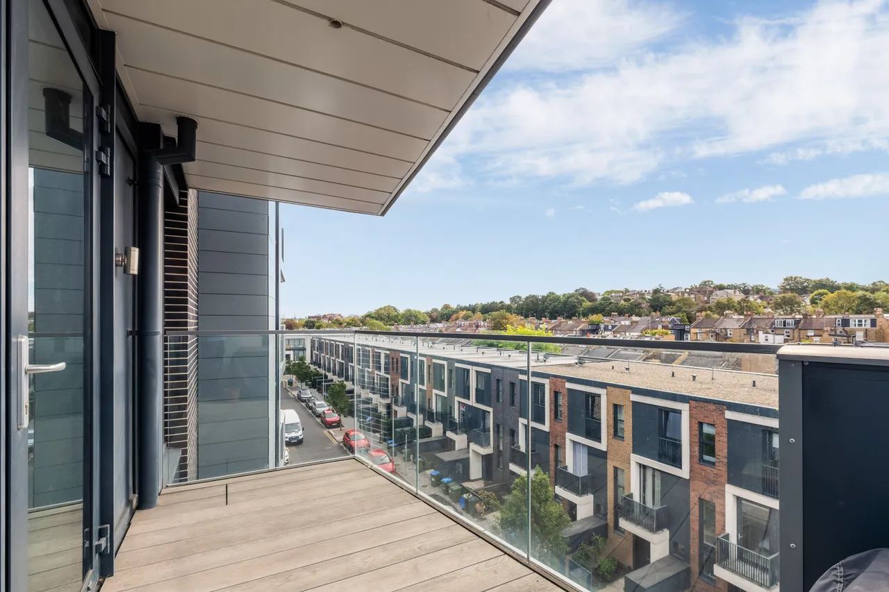Hawthorne Crescent, London, SE10, photo 5