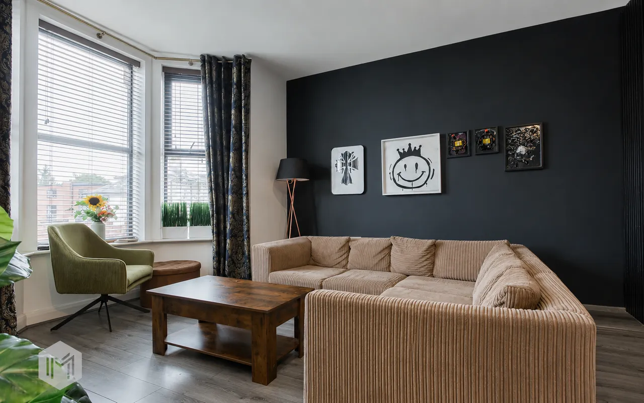 Apartment 1, Queens Terrace, 185 Great Cheetham Street West, Salford, M7 2DW, photo 3