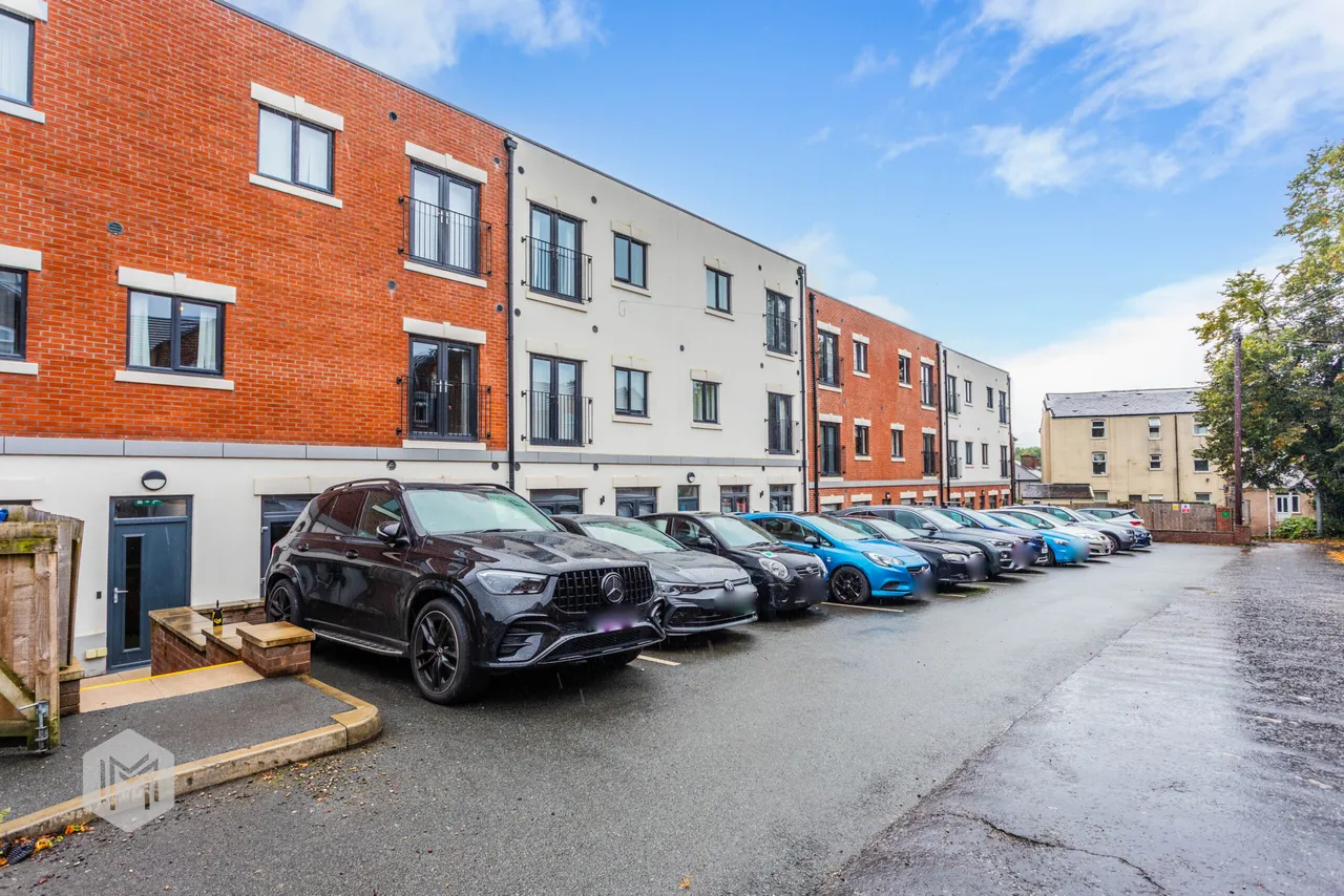 Apartment 1, Queens Terrace, 185 Great Cheetham Street West, Salford, M7 2DW, photo 16