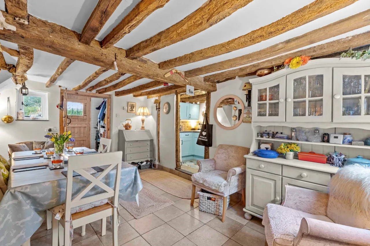 Littlegate Aylesbury Road, Askett, HP27, photo 6