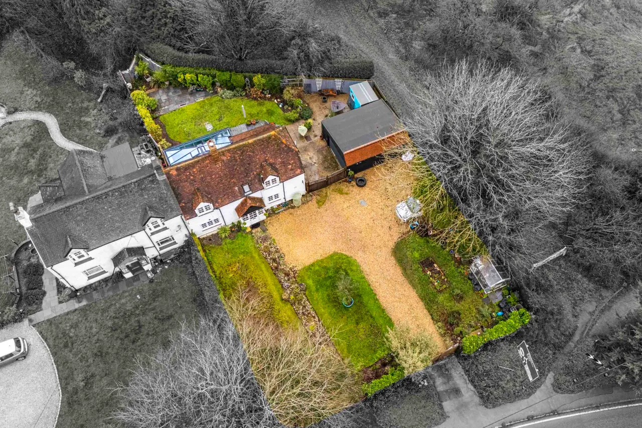 Littlegate Aylesbury Road, Askett, HP27, photo 9