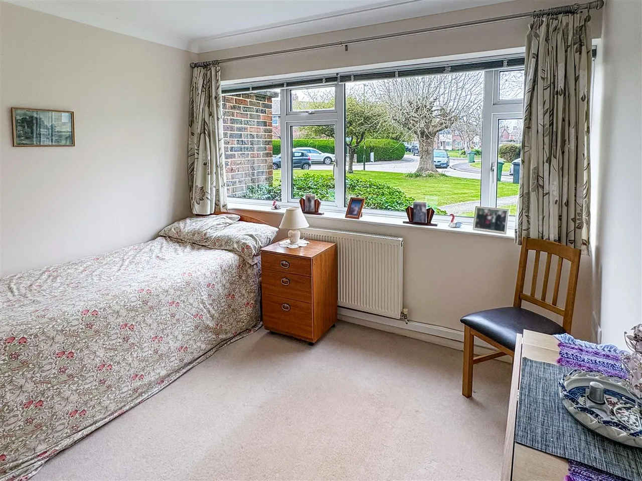 Elm Place, Rustington, photo 9